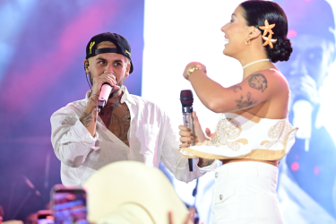 ZEFELIPE-e-anacastela-navio